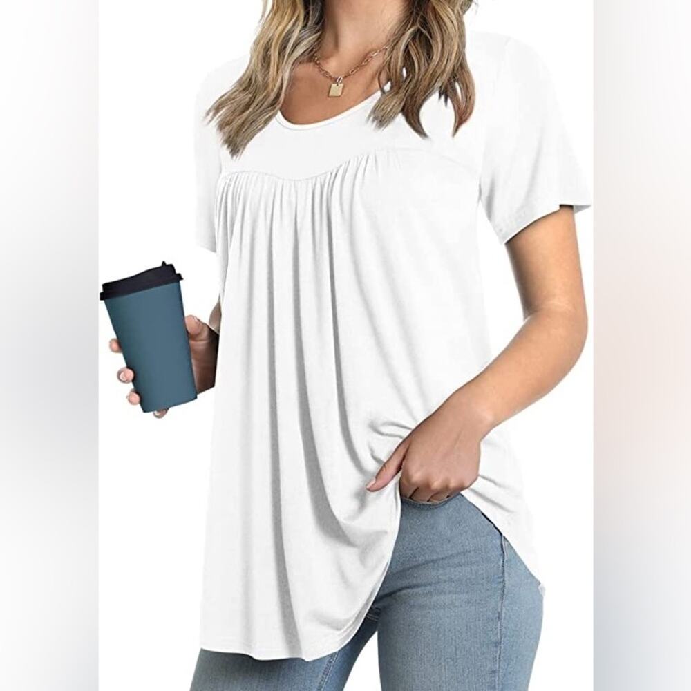 Women's White Pleated Casual Short Sleeve Tunic - Size Medium 🤍✨🤍